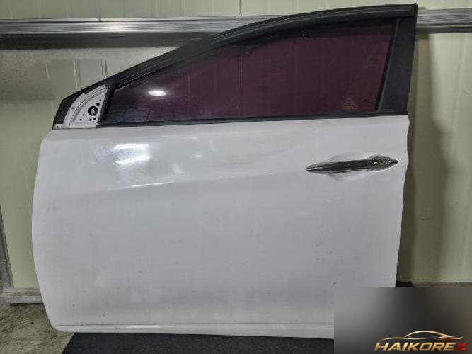 Hyundai Avante 2013 — передняя дверь левая