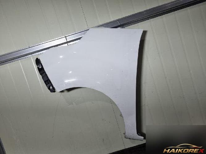 Kia Ray 2013 — крыло левое