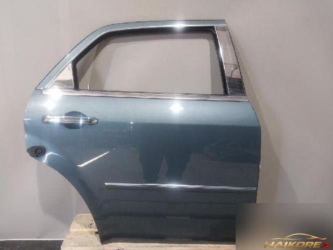 Chrysler 300 2007 — дверь задняя правая