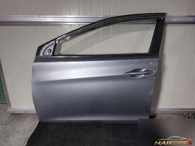 Hyundai Avante 2015 — передняя дверь левая