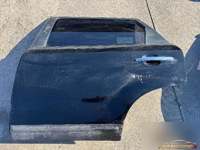 Kia Sorento 2011 — дверь задняя левая