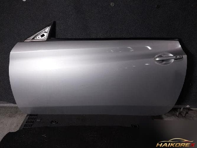 Hyundai Genesis 2010 — передняя дверь левая