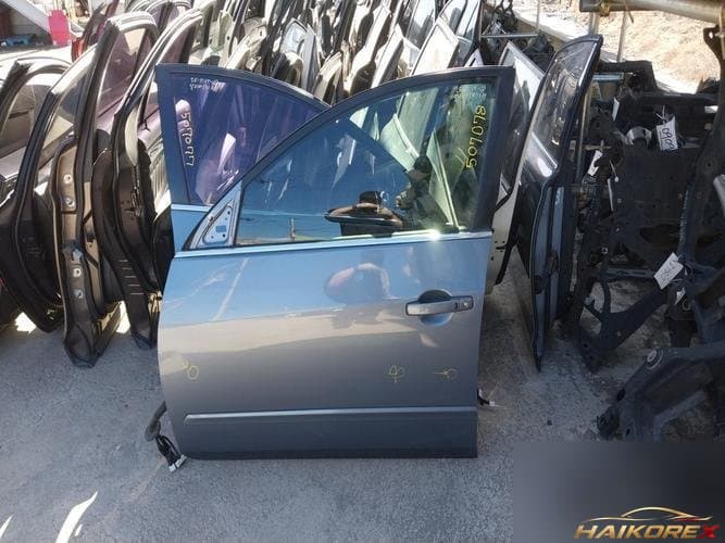 Nissan Altima 2010 — дверь передняя левая