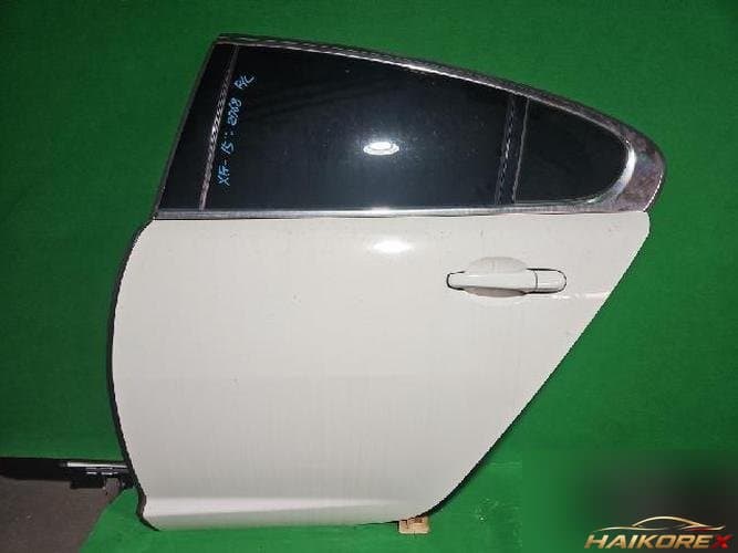 Jaguar XF 2015 — дверь задняя левая 8X23-F24631-AB