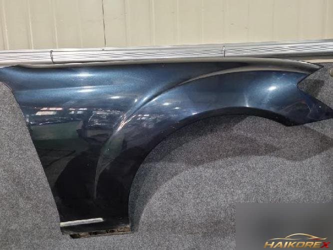 Mercedes-Benz S-Class 2007 — крыло правое