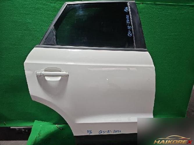 Audi Q3 2015 — дверь задняя правая 8V0833052B