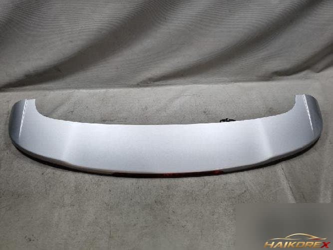 Kia Carnival 2015 — спойлер