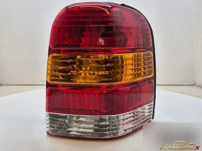 Ford Escape 2002 — фонарь задний внешний правый 1L8413B504D