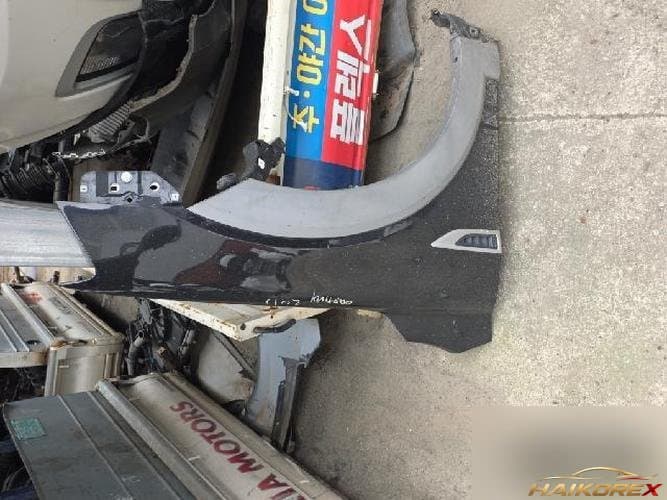 Chevrolet Captiva 2013 — крыло правое