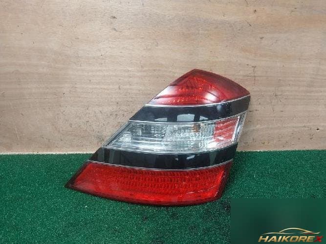 Mercedes-Benz S-Class 2008 — комбинированный задний фонарь правый (пассажирский) A 221 820 0464