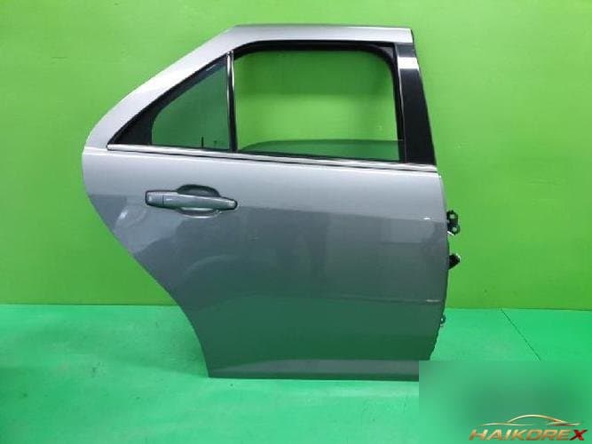 Cadillac SRX 2005 — дверь задняя правая