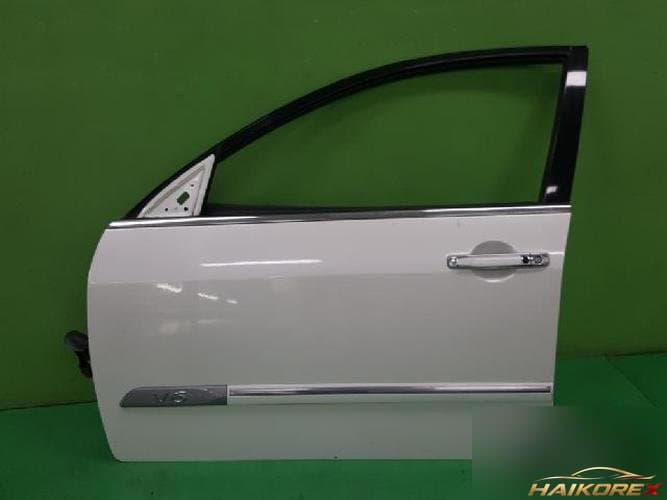 Renault SM7 2009 — дверь передняя левая
