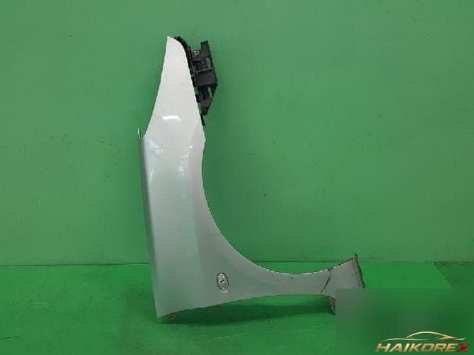 Peugeot 307 2007 — крыло правое