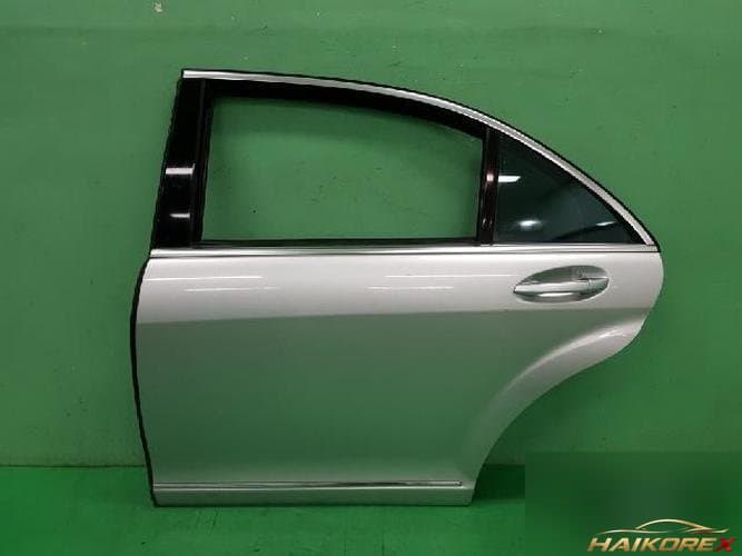 Mercedes-Benz S-Class 2008 — задняя дверь левая