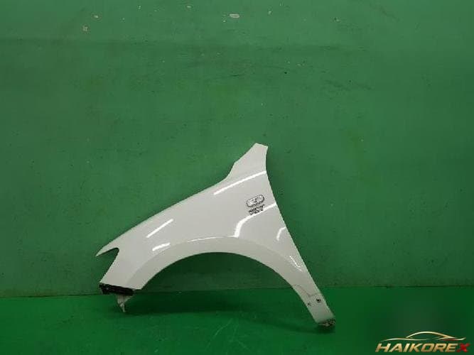 Hyundai Santa Fe 2008 — крыло левое 663102B270