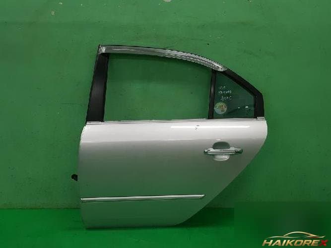 Hyundai Sonata 2011 — дверь задняя левая 770033K010