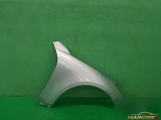 Hyundai Genesis 2008 — крыло правое 663203M000