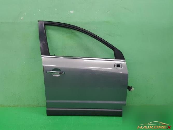 Daewoo Winstorm 2010 — передняя дверь правая