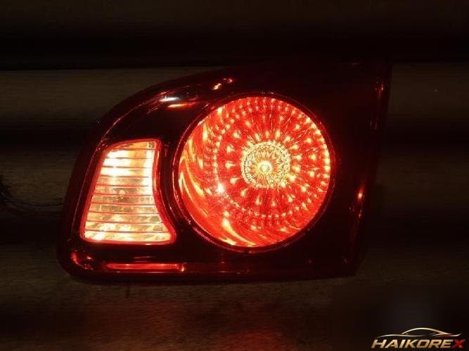 Hyundai Santa Fe 2006 — задний фонарь внутренний правый 92406-2B000