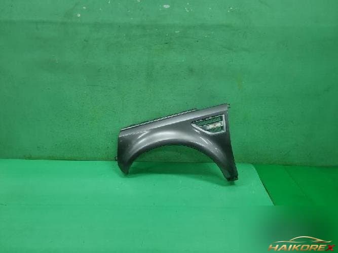 Land Rover Freelander 2010 — крыло левое