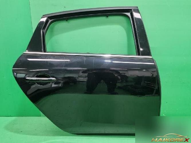 Renault SM7 2015 — дверь задняя правая