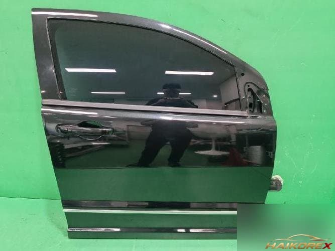 Dodge Caliber 2010 — передняя дверь правая