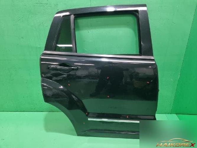 Dodge Caliber 2010 — дверь задняя правая