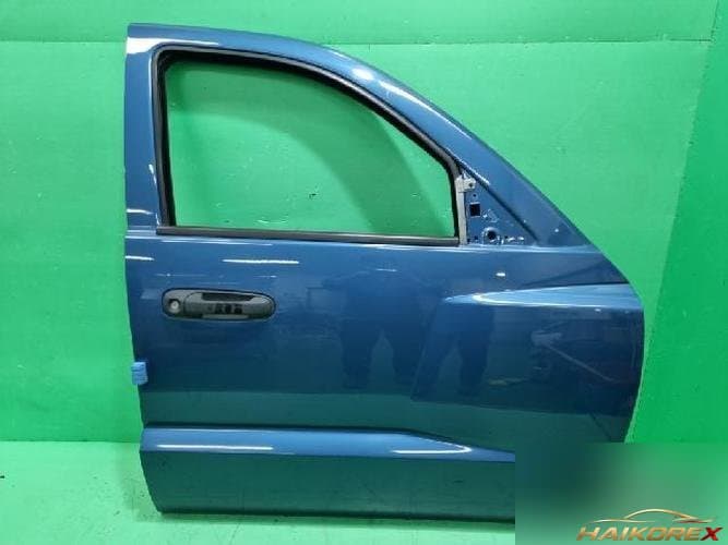 Dodge Dakota 2005 — передняя дверь правая