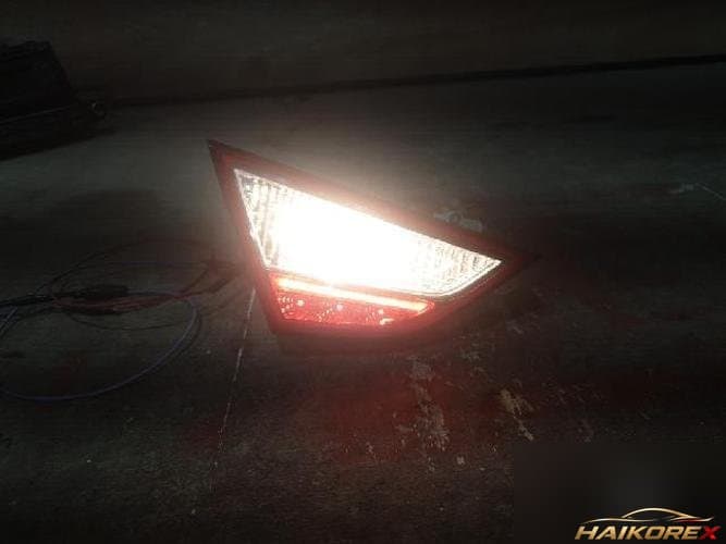 Hyundai Sonata 2012 — фонарь задний внутренний левый 92403-3S100
