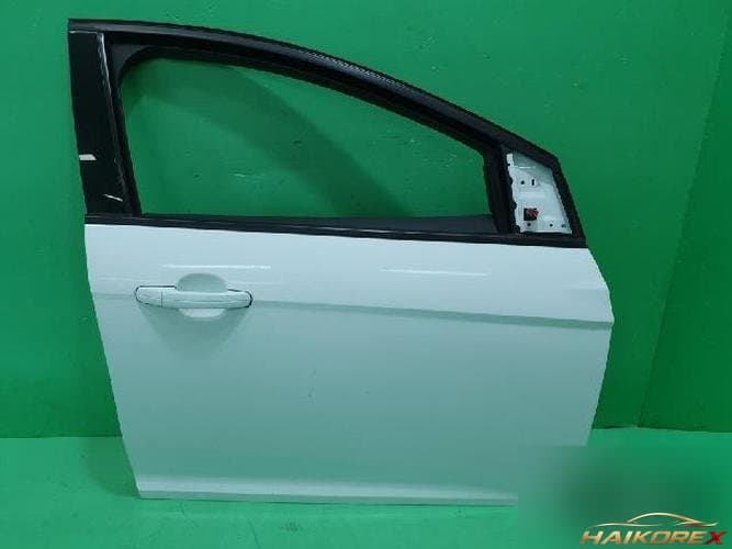 Ford Focus 2013 — передняя дверь правая