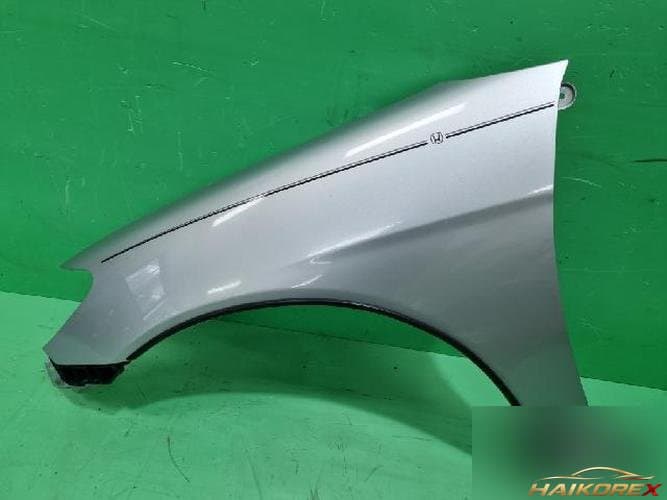 Honda Civic 2005 — крыло левое