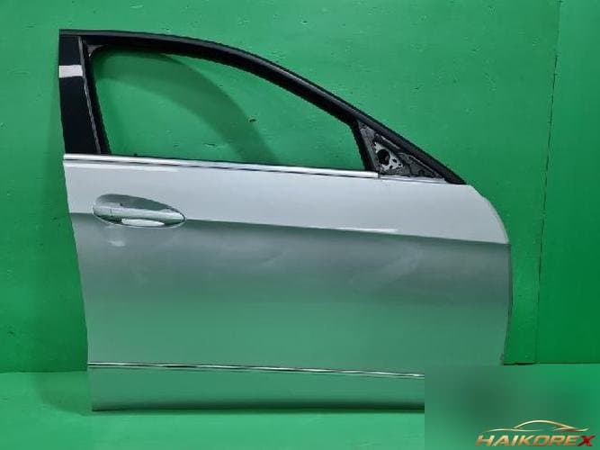 Mercedes-Benz E-Class 2011 — дверь передняя правая