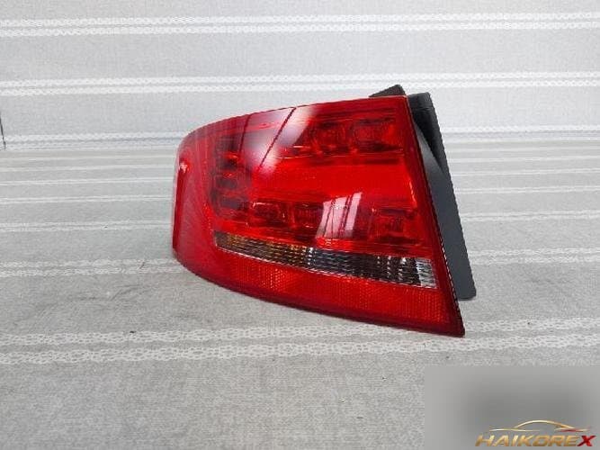 Audi A4 2011 — фонарь задний левый (комбинированный)