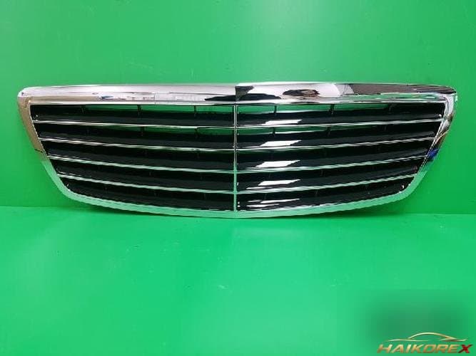 Mercedes-Benz S-Class 2006 — решетка радиатора