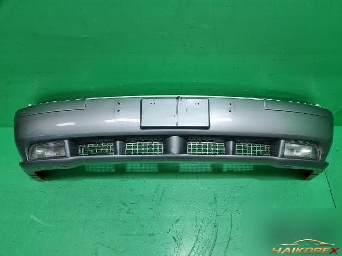 Ford MKZ 2010 — передний бампер