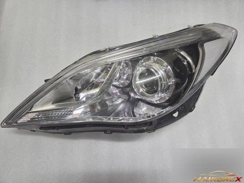 Фара передняя левая HID 8-pin черный ободок 921013V110