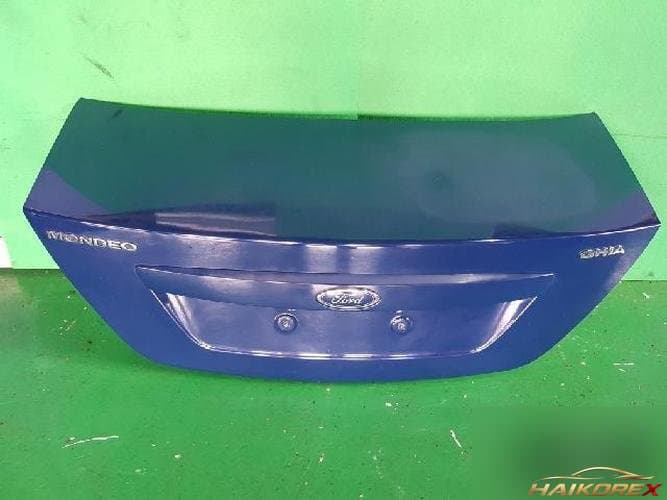 Ford Mondeo 2002 — крышка багажника
