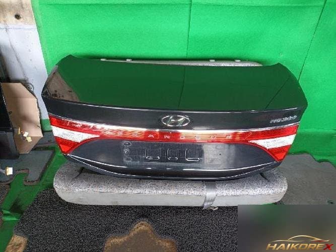 Hyundai Grandeur 2012 — крышка багажника 2