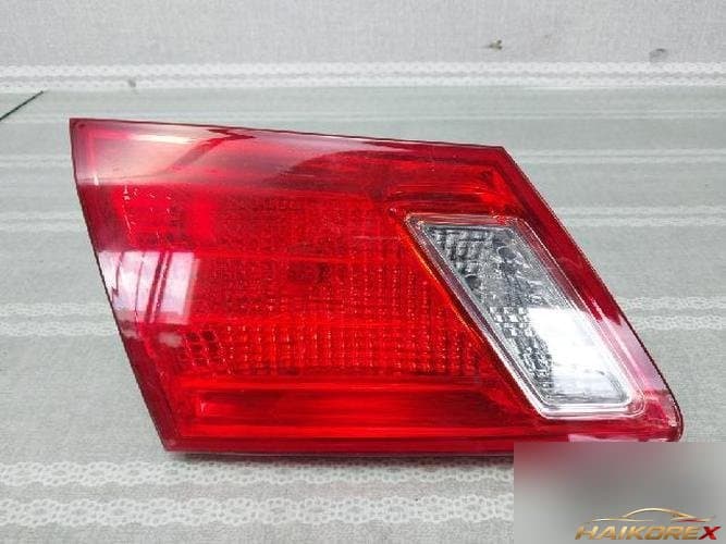 Lexus ES 2010 — обшивка задней двери левая