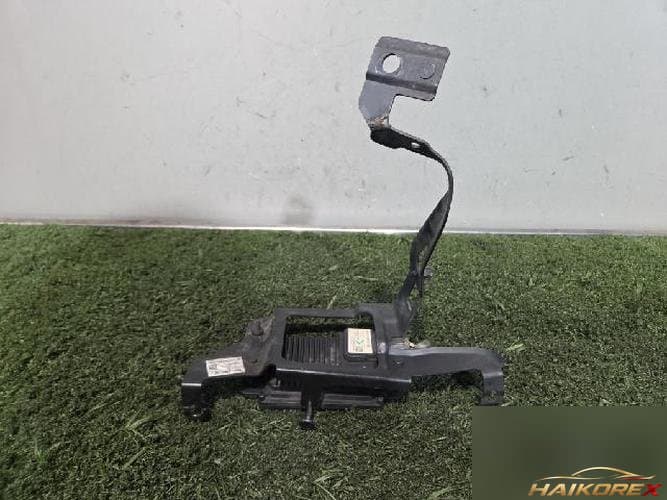 Ford Taurus 2012 — модуль адаптивного круиза SCC (BE9T9G768AE)