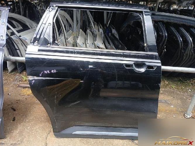 Kia Carnival 2022 — задняя дверь правая