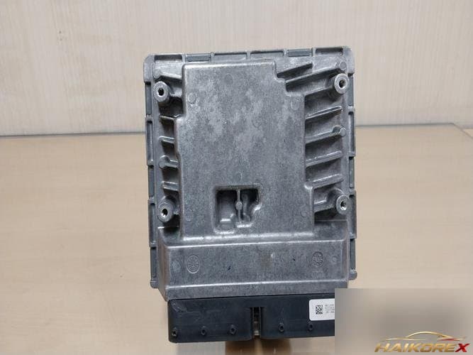 Hyundai Sonata 2025 — блок управления двигателем ECU 391L02J050