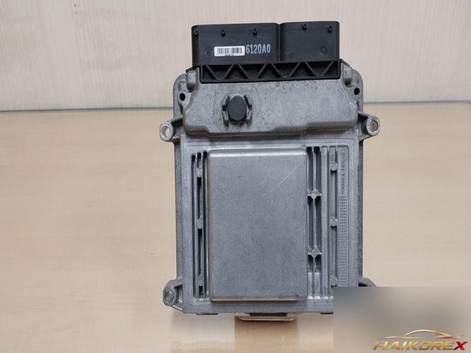 Hyundai i30 2008 — блок управления двигателем ECU 391222B000 4