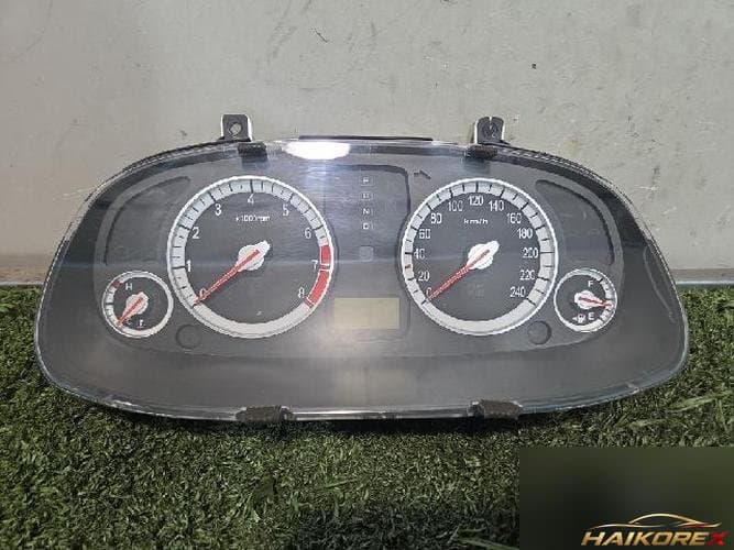 Hyundai Grandeur 2005 — панель приборов 94003-3L010