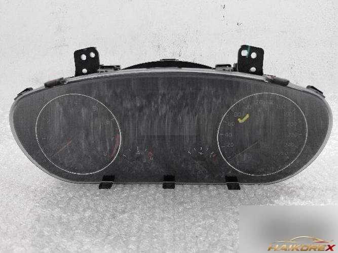 Kia K7 2016 — приборная панель (газ) 94023-3R931
