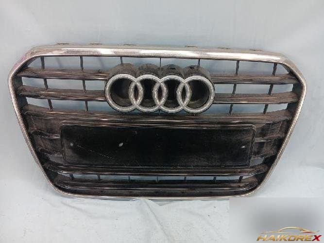 Audi A6 2015 — решетка радиатора передняя