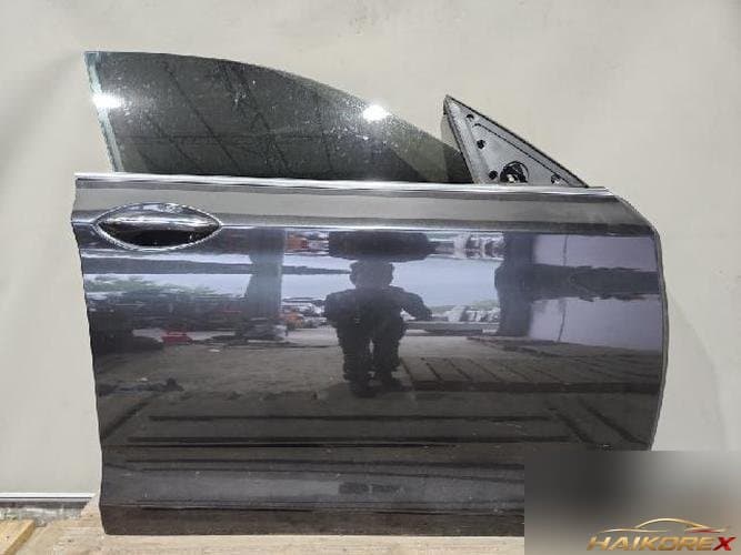 BMW 5 серия 2010 — дверь передняя правая