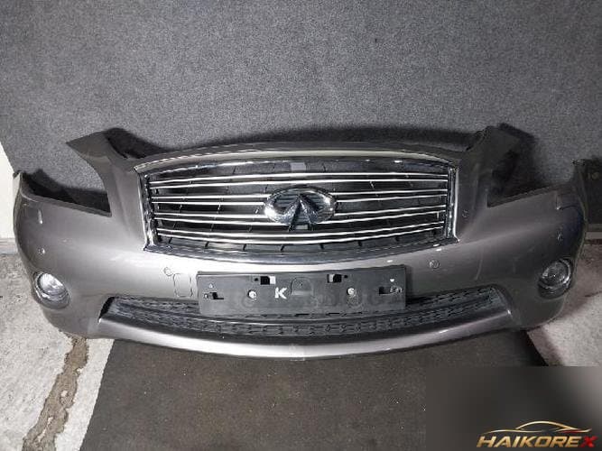 Infiniti M 2011 — передний бампер