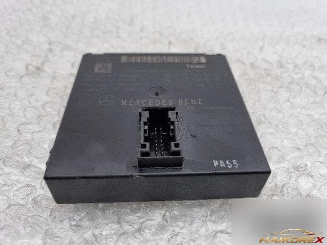 Mercedes-Benz S-Class 2010 — модуль центрального шлюза A2215409562