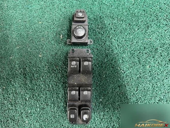 KG Mobility Korando 2012 — переключатель стеклоподъёмника 72211-34000